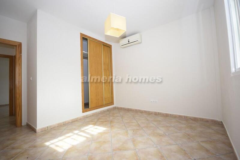 4 Cuarto Villa en venta