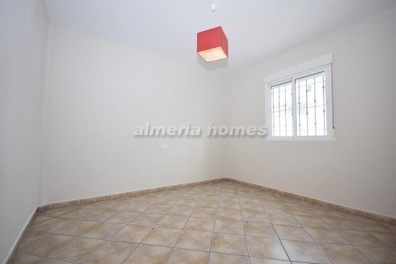 4 Cuarto Villa en venta