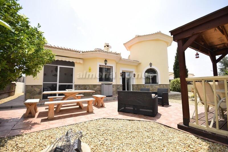 Villa à vendre dans Partaloa, Almería