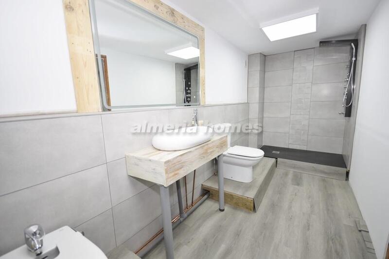 6 chambre Auberge à vendre