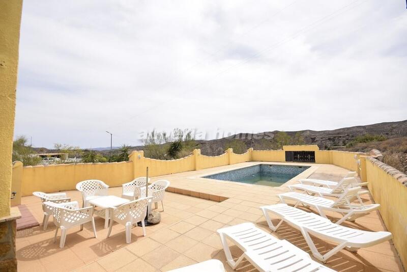 3 Cuarto Villa en venta
