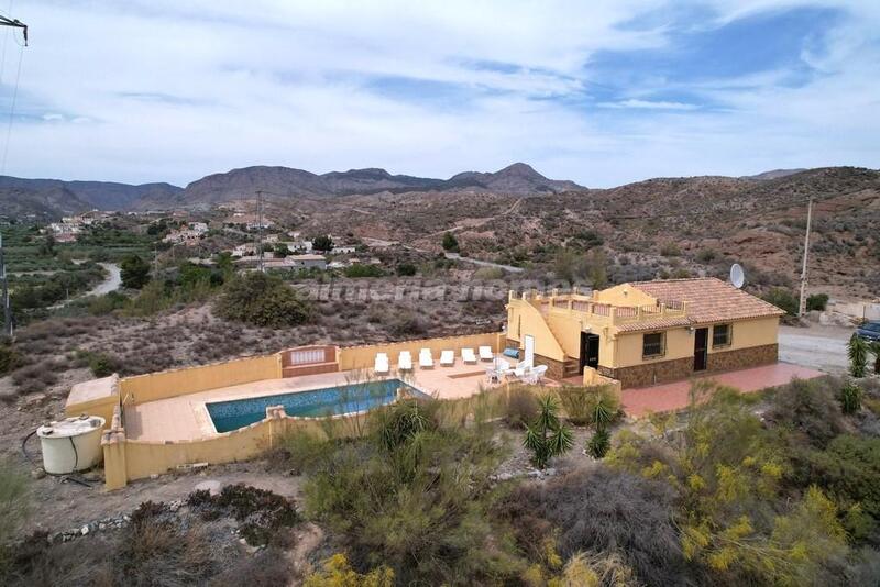 3 Cuarto Villa en venta