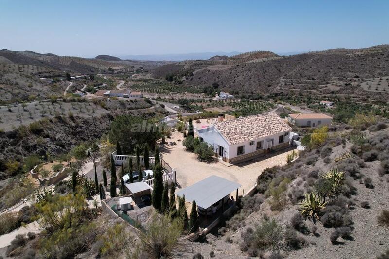 3 bedroom Villa for sale