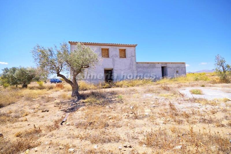 Landsted til salg i Partaloa, Almería