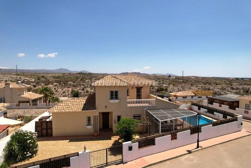 4 bedroom Villa for sale