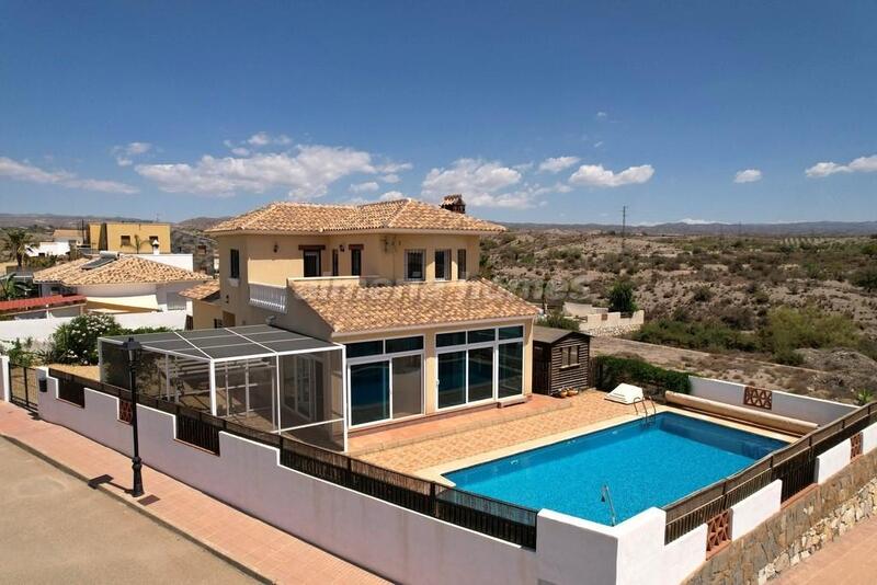 4 bedroom Villa for sale