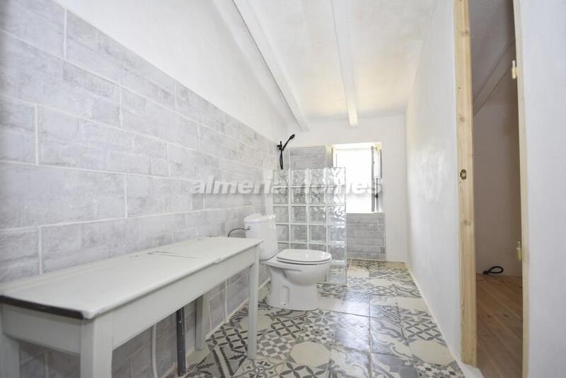 3 slaapkamer Landhuis Te koop