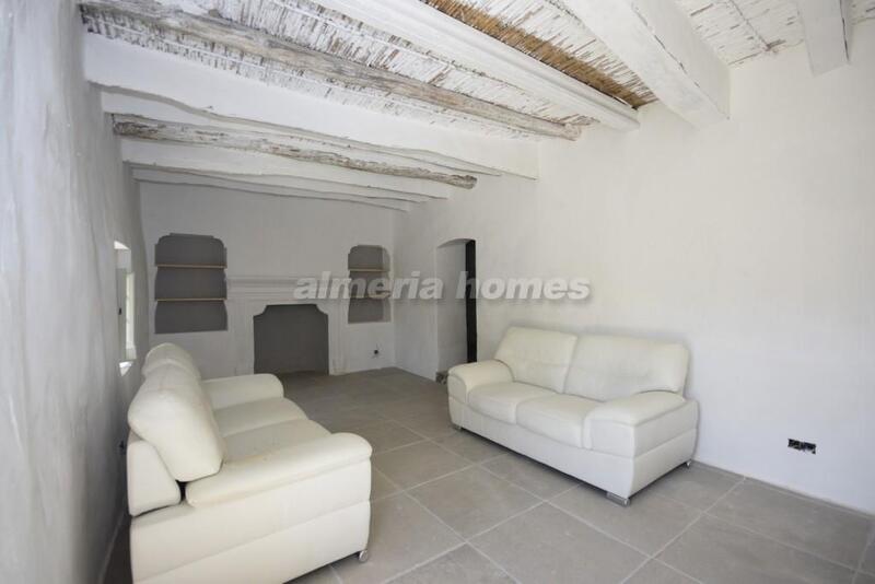 3 slaapkamer Landhuis Te koop