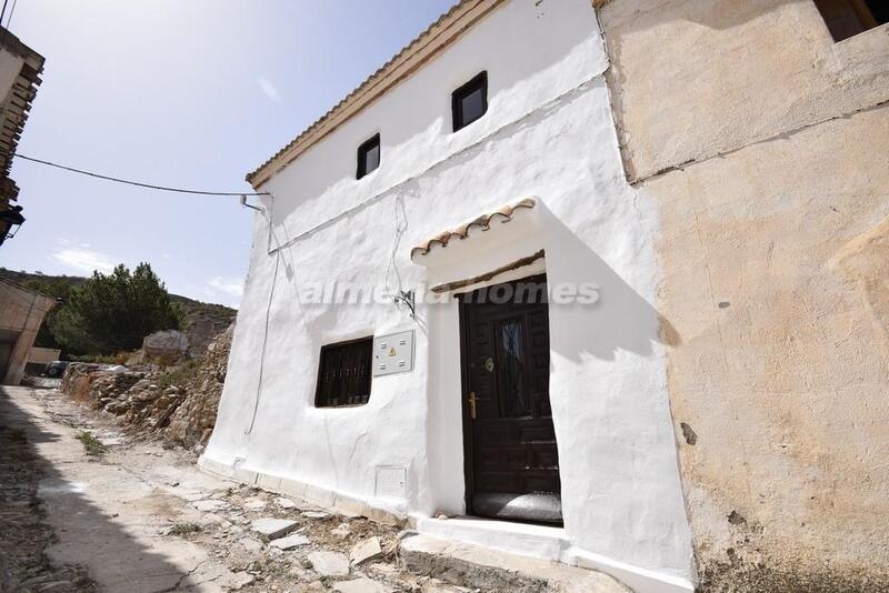 Casa de Campo en venta en Albanchez, Almería