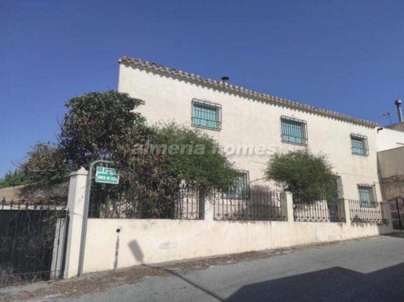 Auberge à vendre dans Cela, Almería