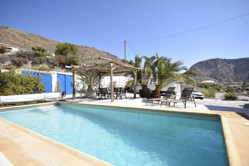 3 Cuarto Villa en venta