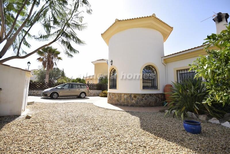 3 bedroom Villa for sale