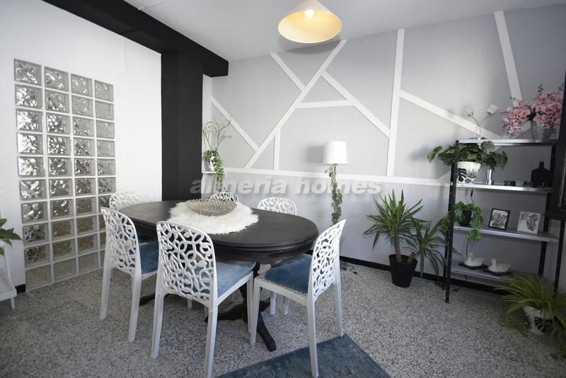 6 chambre Maison de Ville à vendre