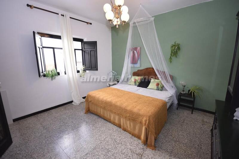 6 chambre Maison de Ville à vendre