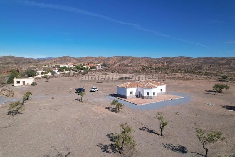 Villa til salg i Partaloa, Almería