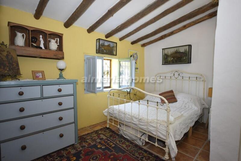 4 bedroom Country House for sale