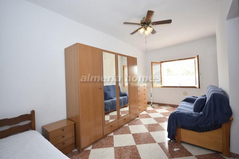4 Cuarto Adosado en venta