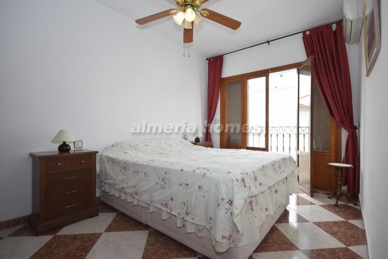 4 Cuarto Adosado en venta
