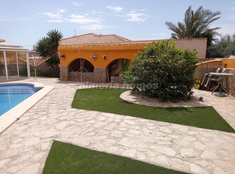 3 slaapkamer Villa Te koop