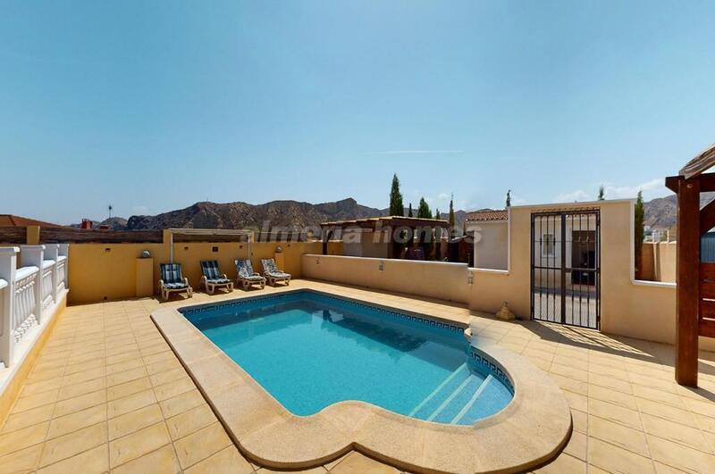 2 bedroom Villa for sale