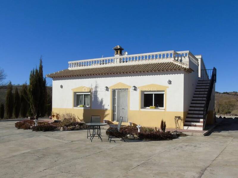 Villa for sale in Oria, Almería