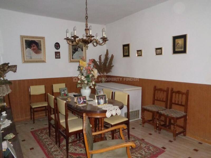 4 chambre Auberge à vendre