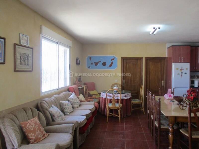 2 bedroom Country House for sale