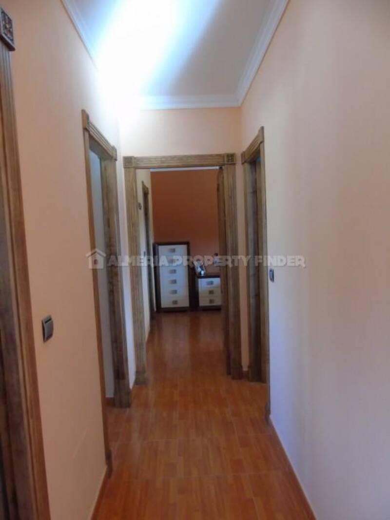 3 sovrum Villa till salu