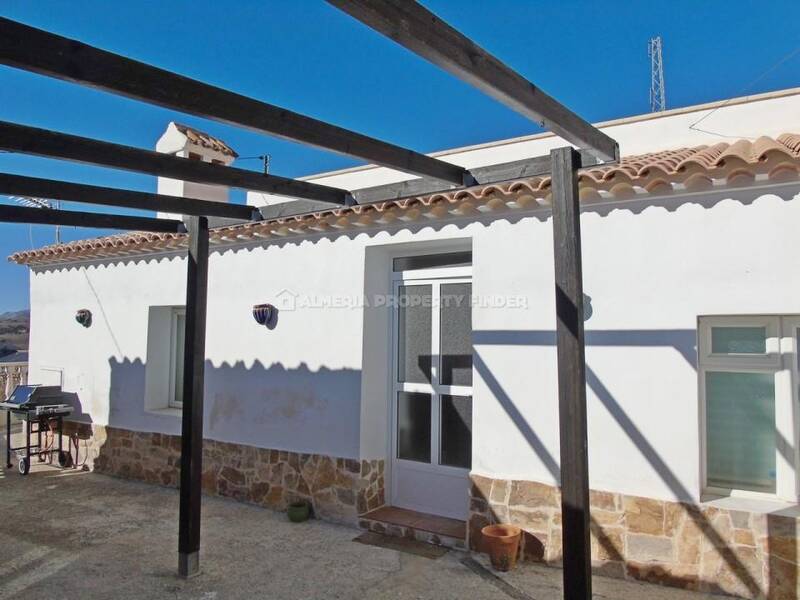 Landhuis Te koop in Oria, Almería