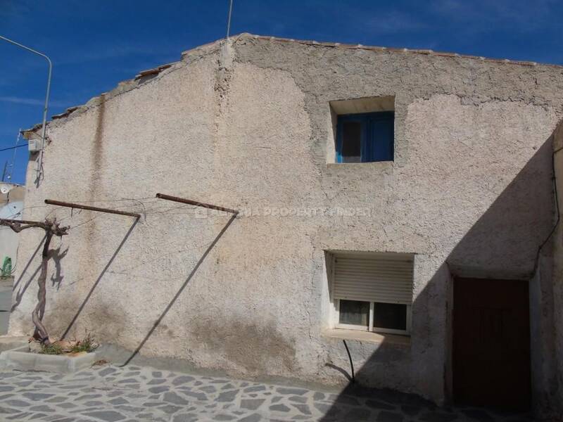 3 Schlafzimmer Landhaus zu verkaufen