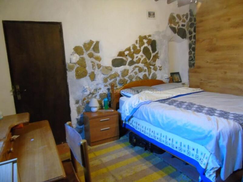 2 Cuarto Adosado en venta