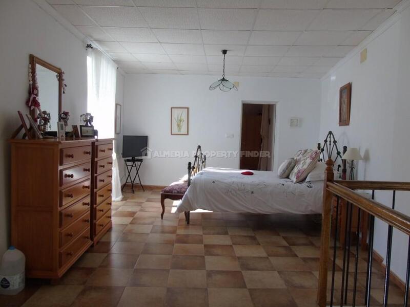 3 Schlafzimmer Stadthaus zu verkaufen