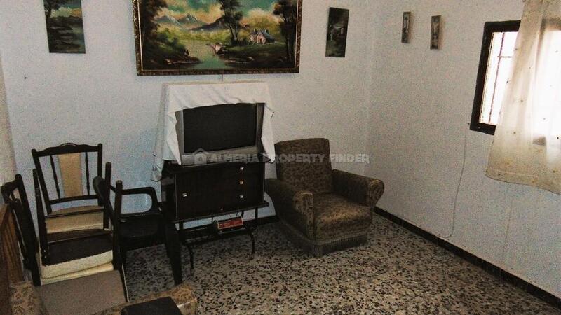 2 bedroom Country House for sale