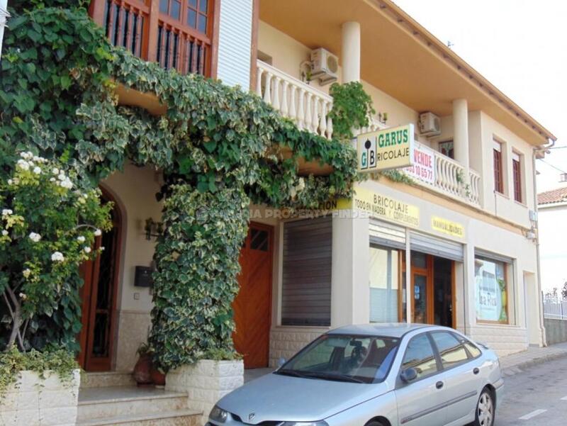 Commercial Property for sale in Baza, Granada