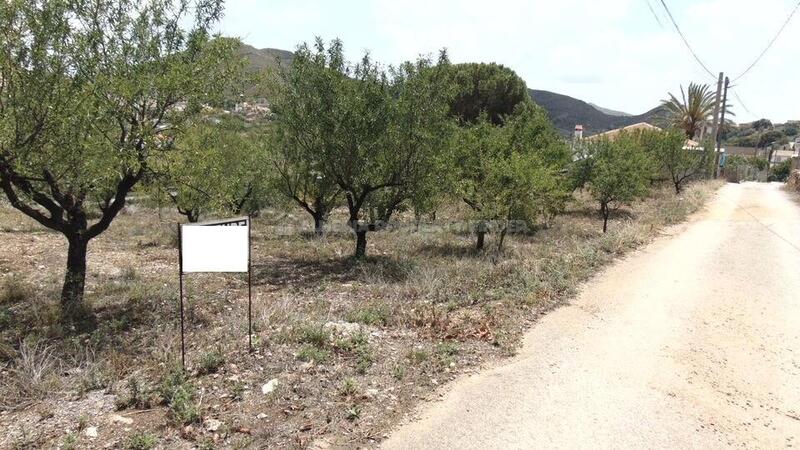 Landa till salu i Lubrin, Almería