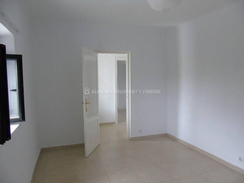 4 slaapkamer Landhuis Te koop