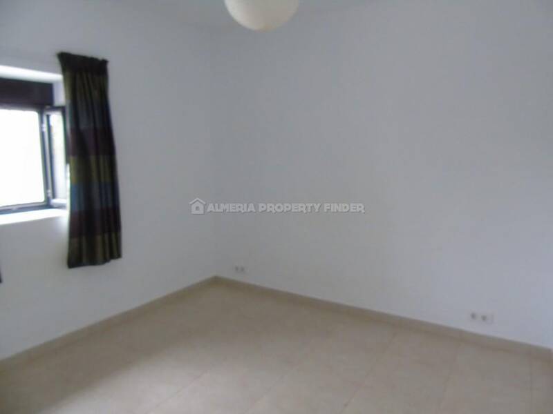 4 slaapkamer Landhuis Te koop
