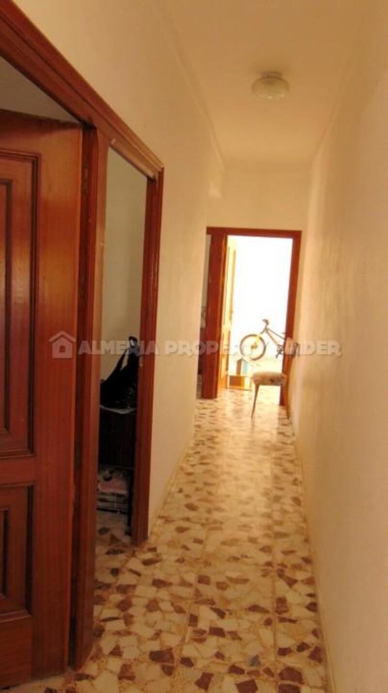 3 Schlafzimmer Stadthaus zu verkaufen