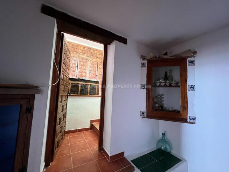 2 bedroom Country House for sale