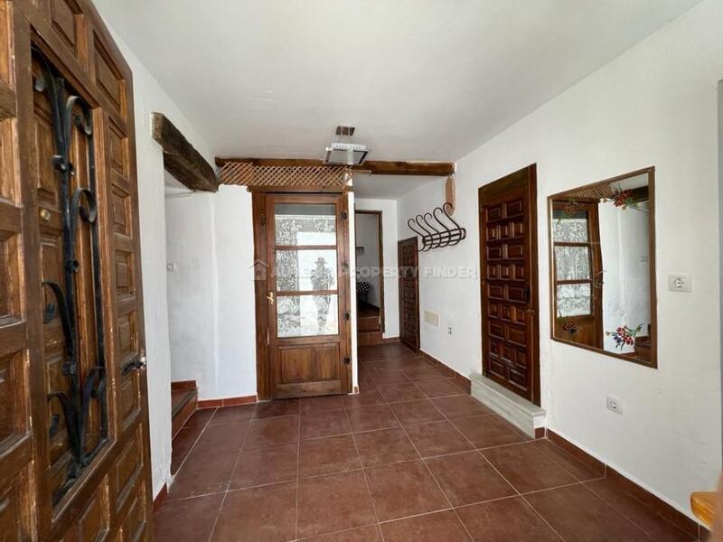 2 bedroom Country House for sale