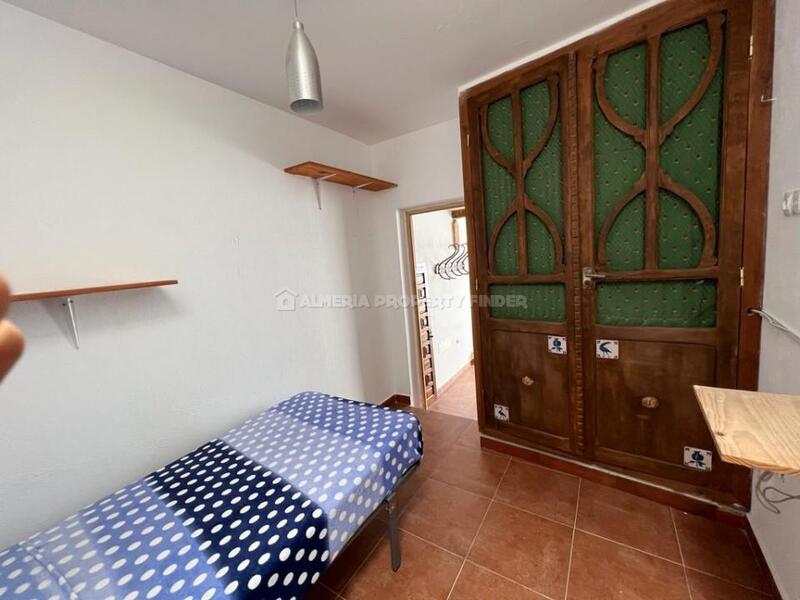 2 bedroom Country House for sale