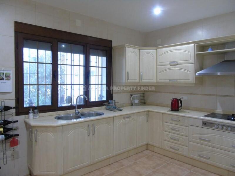 4 chambre Auberge à vendre