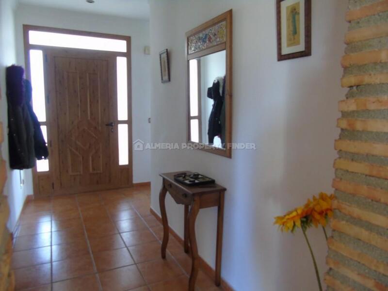 4 Cuarto Villa en venta