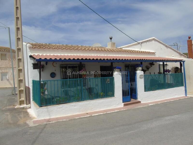 Landsted til salg i Seron, Almería
