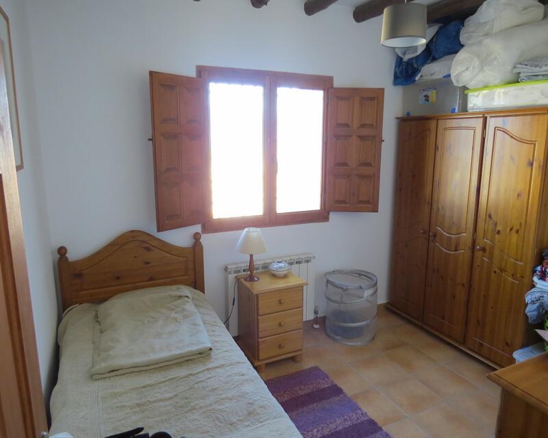 4 Schlafzimmer Landhaus zu verkaufen