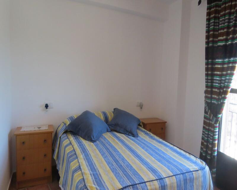4 slaapkamer Gezinswoning Te koop