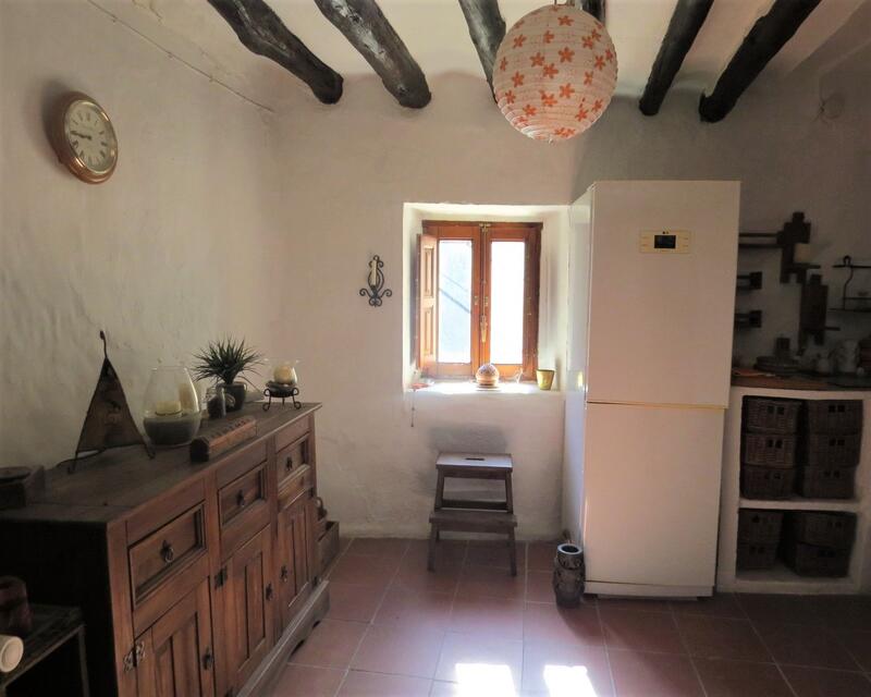 2 slaapkamer Gezinswoning Te koop