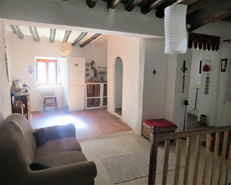2 slaapkamer Gezinswoning Te koop