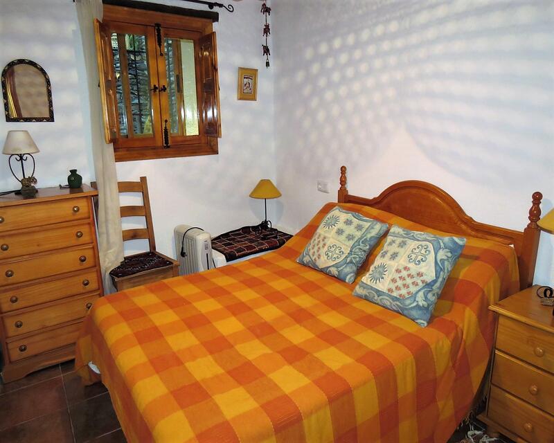 2 slaapkamer Gezinswoning Te koop