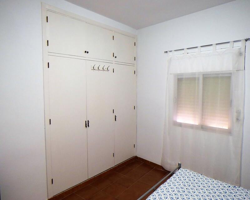 4 slaapkamer Gezinswoning Te koop